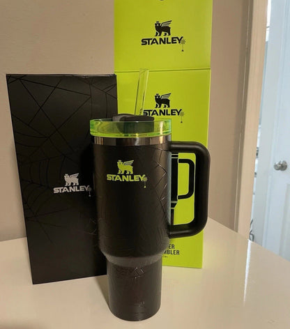 Stanley Quencher H2.0 FlowState Tumbler 40 oz – Web Glow Halloween 2024 Limited Edition